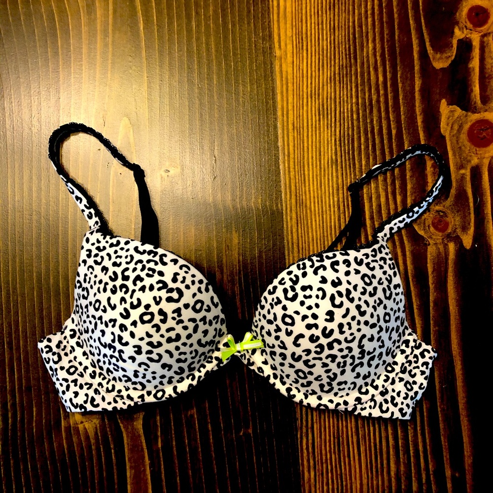 Victoria’s Secret Body by Victoria Leopard Bra 34B